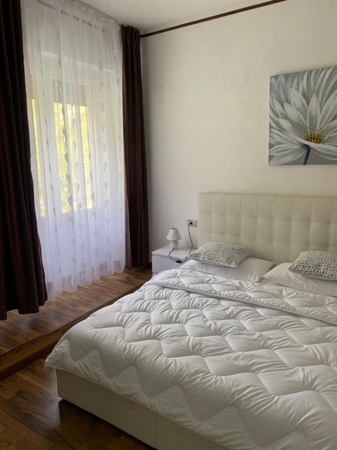 Albergo Al Lago Anfo Exterior foto
