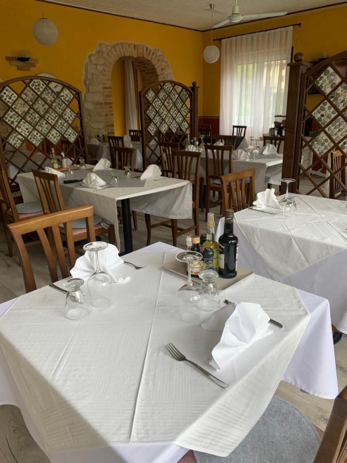 Albergo Al Lago Anfo Exterior foto
