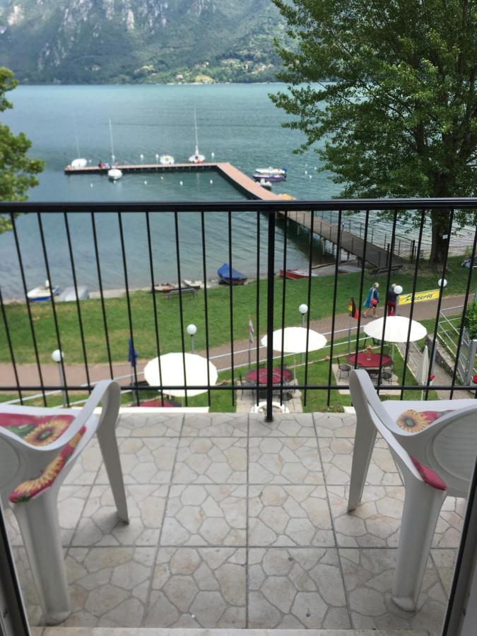 Albergo Al Lago Anfo Exterior foto